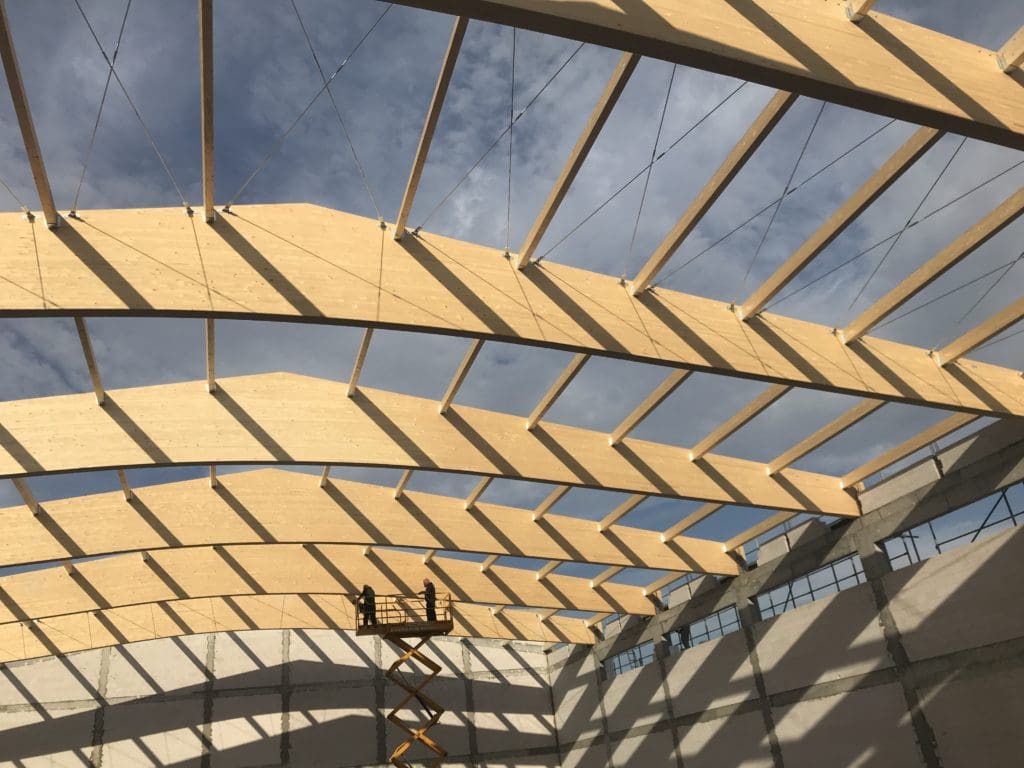 budynek przemysłowy drewniany